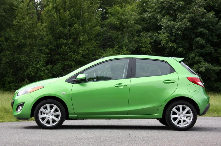  Mazda2 2010 года  (фото 123 из 183)